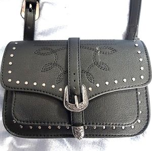 BNWT American Eagle Bag & Clutch
